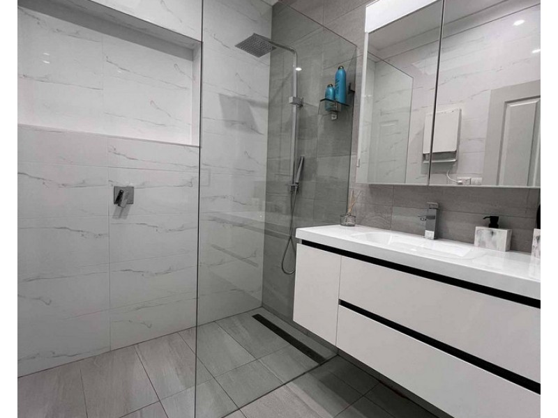 21 Woorail Avenue, Kingsgrove NSW 2208