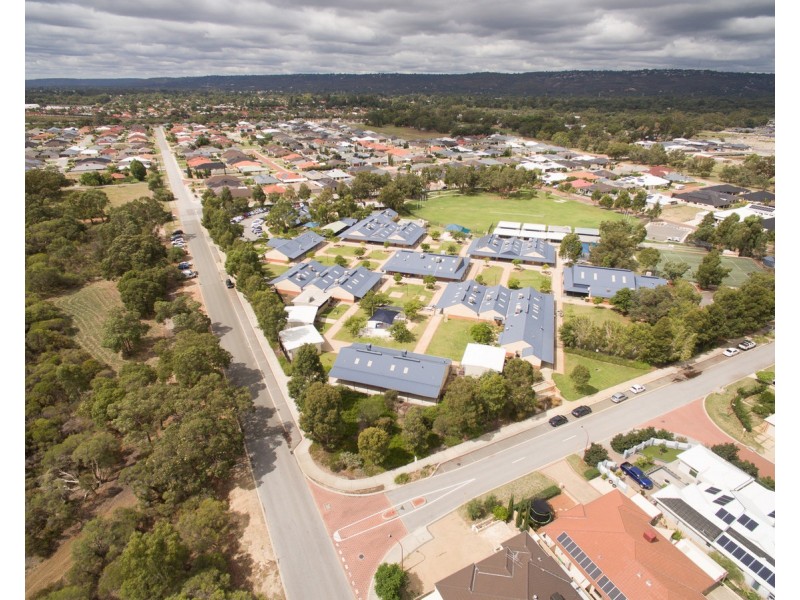 117 Sheffield Road, Wattle Grove WA 6107