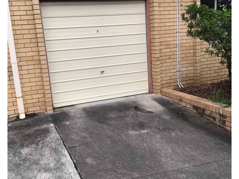 4/114 Merthyr Road, New Farm QLD 4005