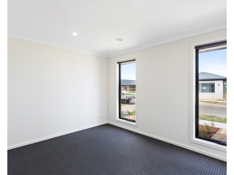 64 Stratus Street, Tarneit VIC 3029