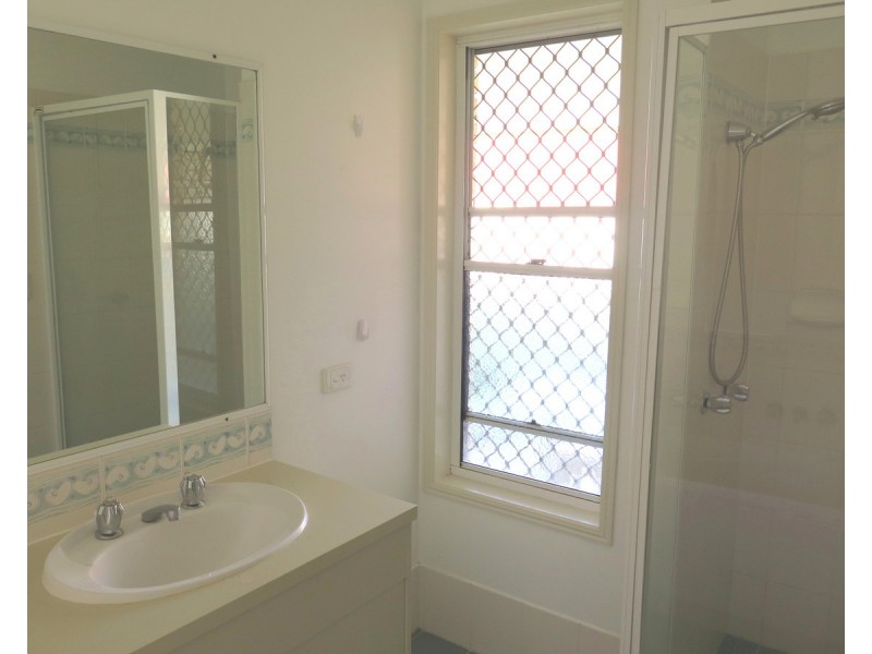 1/44 Clonakilty Close, Banora Point NSW 2486