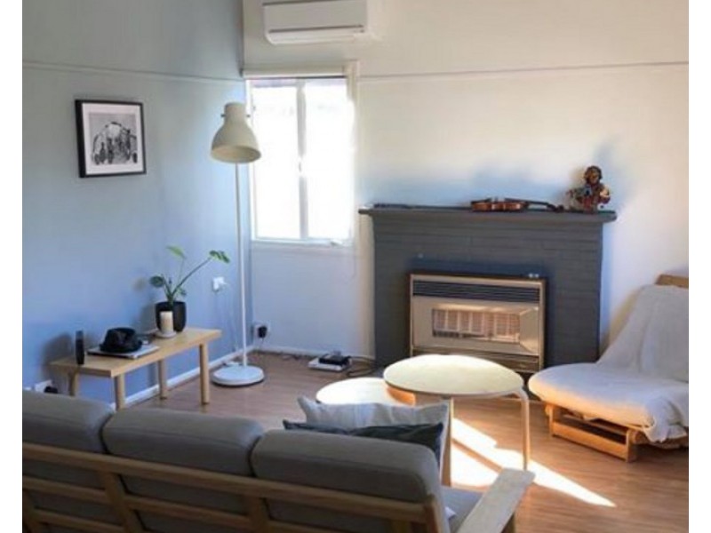 1/100 Suffolk Street, West Footscray VIC 3012