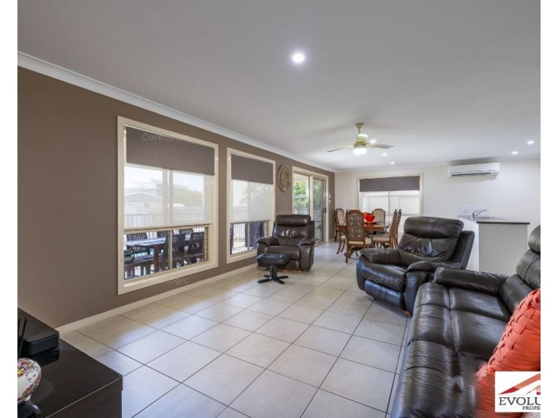 19 Bedarra Street, Redland Bay QLD 4165