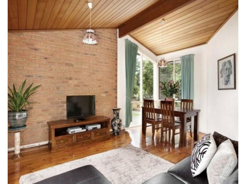 2/18 Raynes Street, Balwyn VIC 3103