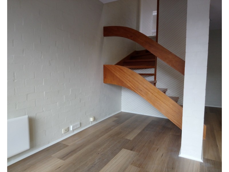 18a Napier Street, South Melbourne VIC 3205