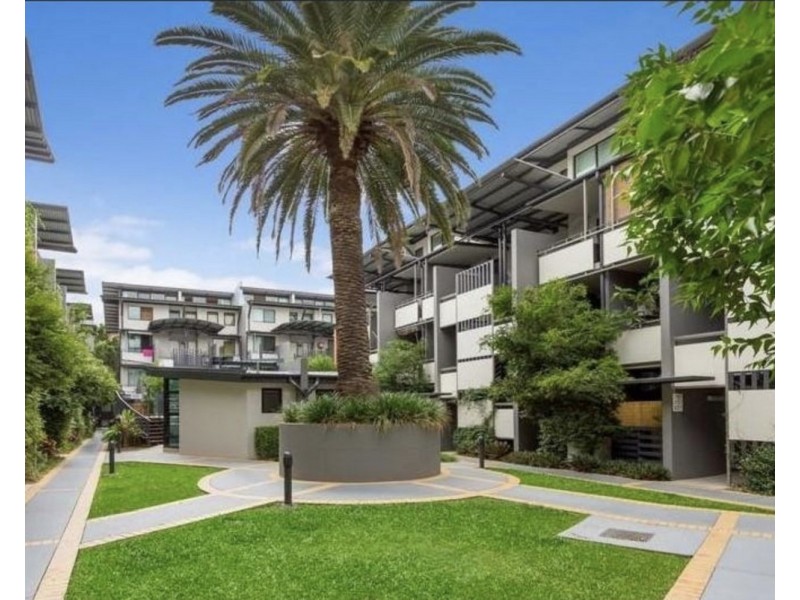 126/139 Commercial Road, Teneriffe QLD 4005