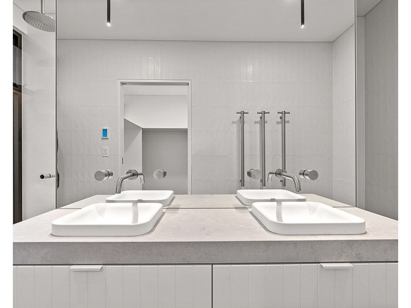 102 Hastings Parade, North Bondi NSW 2026