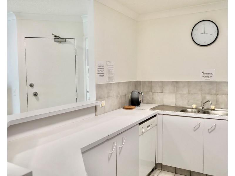 13/32-42 Beach Parade, Surfers Paradise QLD 4217