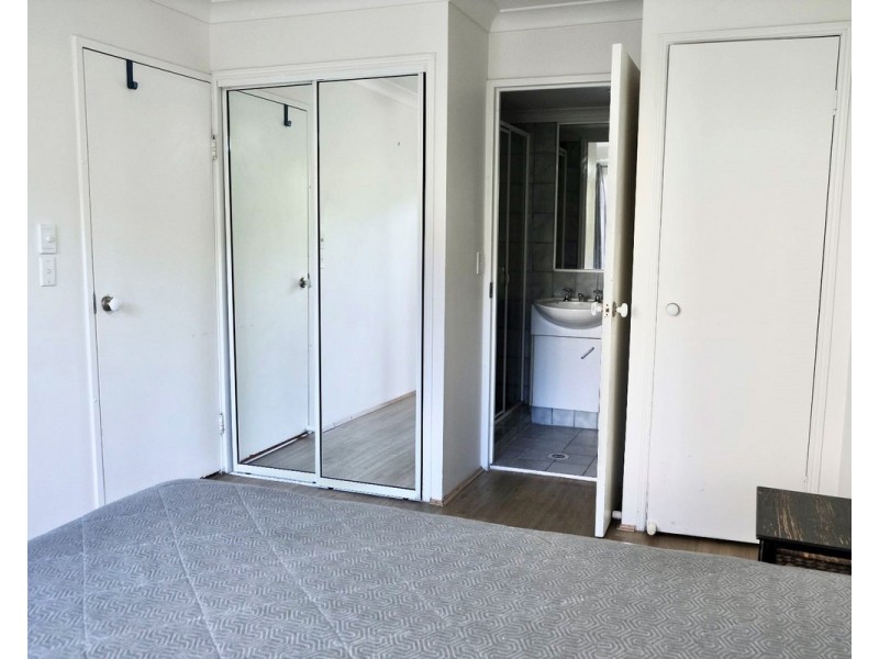 13/32-42 Beach Parade, Surfers Paradise QLD 4217