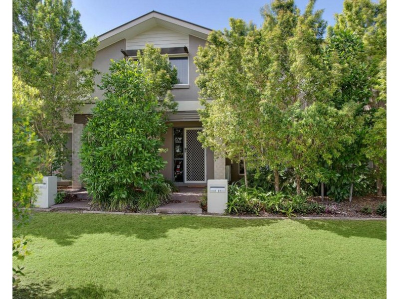 2/32 Beaumont Drive, Pimpama QLD 4209
