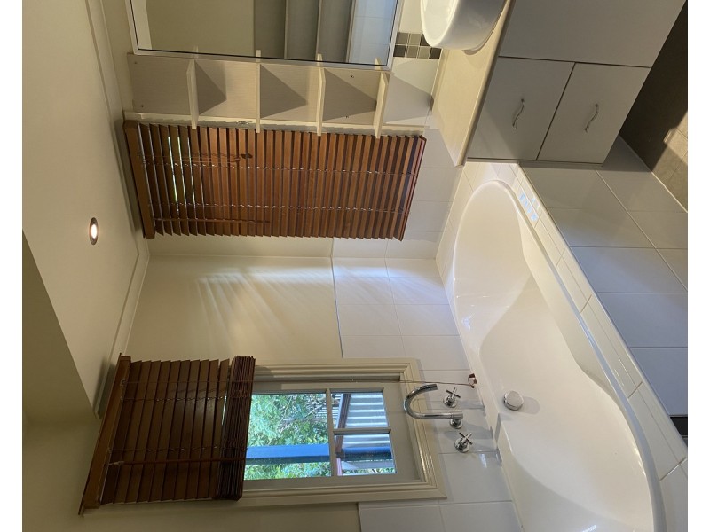 239 Geddes Street, South Toowoomba QLD 4350