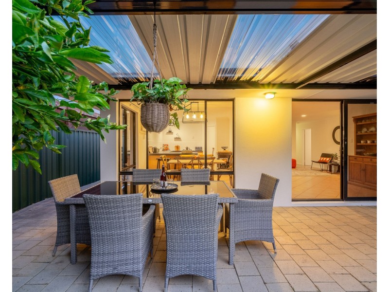 36A Rennie Crescent, Hilton WA 6163