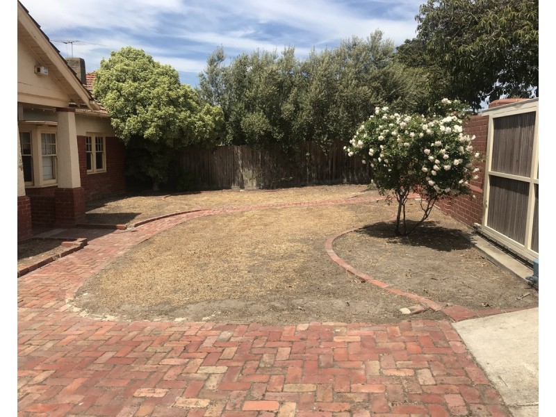 1667-1669 Malvern Road, Glen Iris VIC 3146