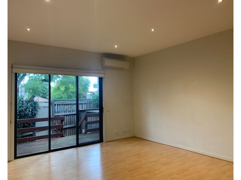 2/3 Lower Plenty Road, Rosanna VIC 3084
