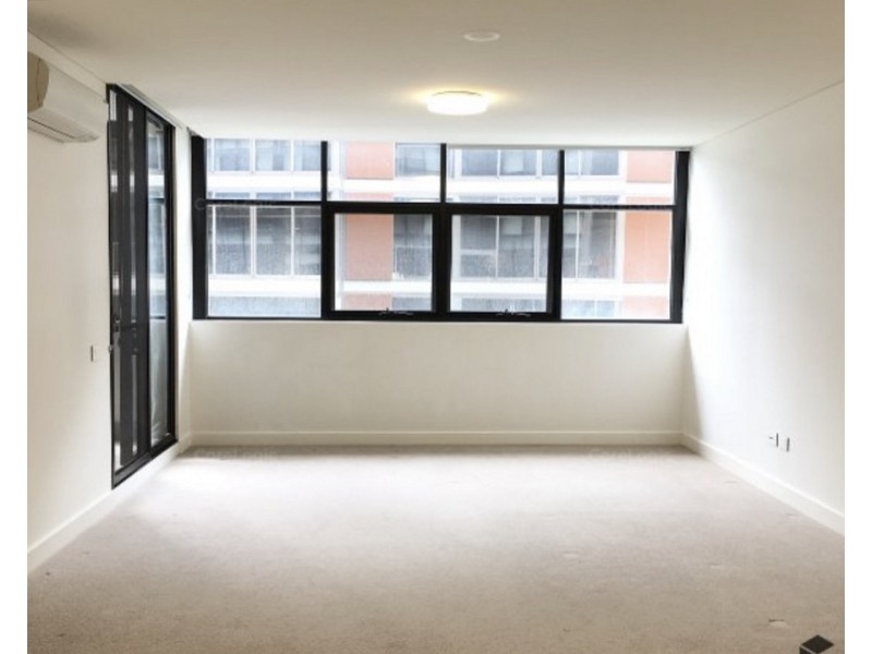 C418/10 Half Street, Wentworth Point NSW 2127