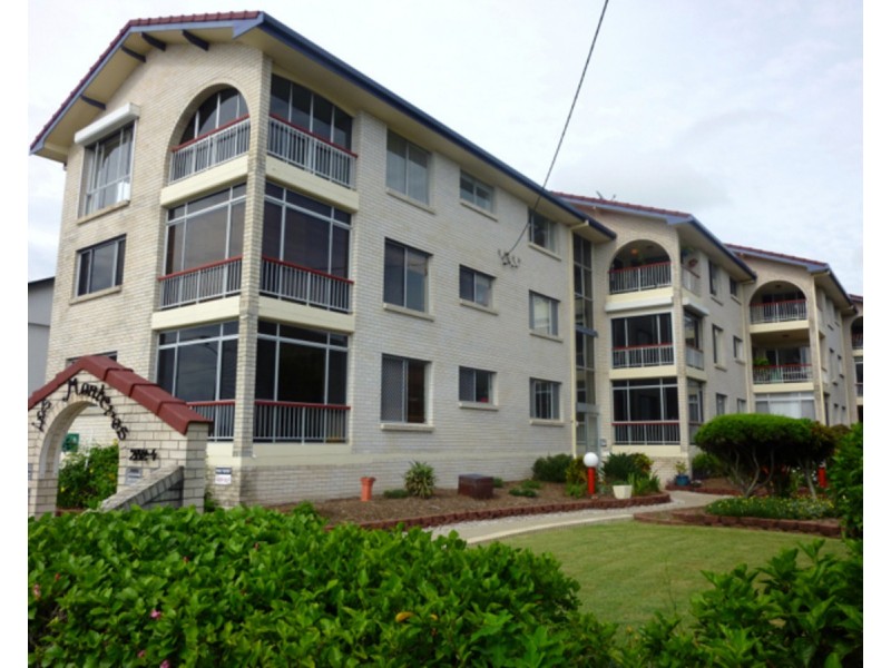 4/282 Marine Parade, Labrador QLD 4215