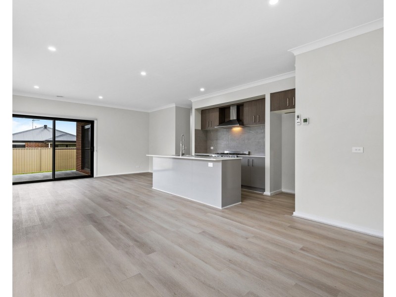 155 Majestic Way, Delacombe VIC 3356