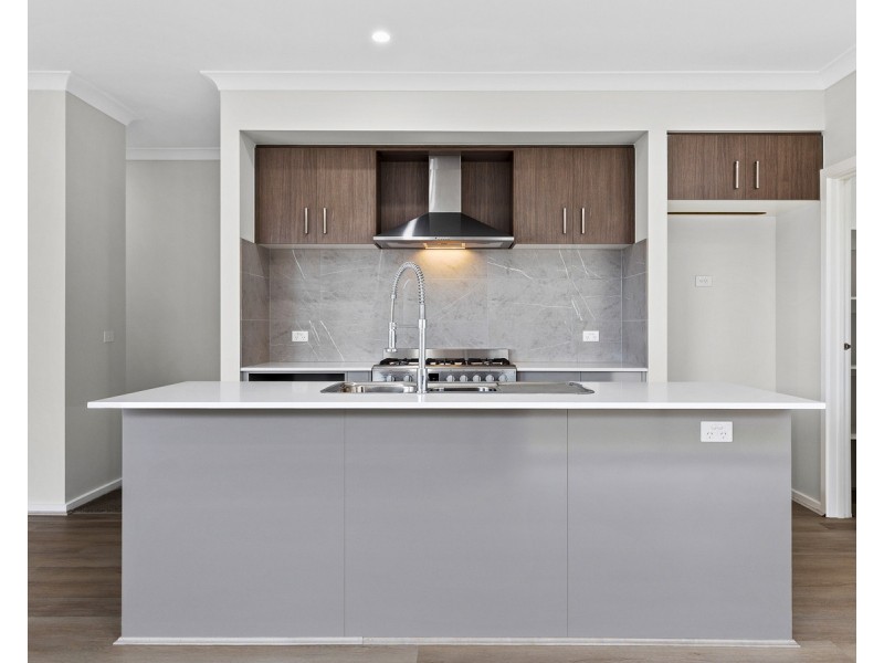 155 Majestic Way, Delacombe VIC 3356
