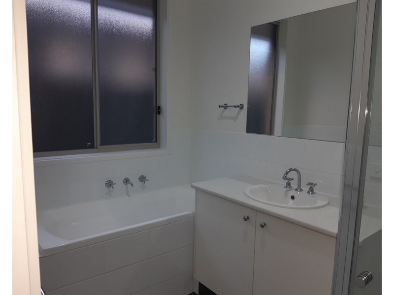 4a Edwina Drive, Morphett Vale SA 5162