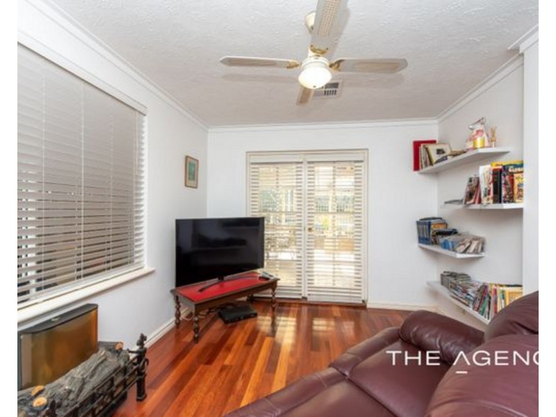 1 Cook Avenue, Hillarys WA 6025