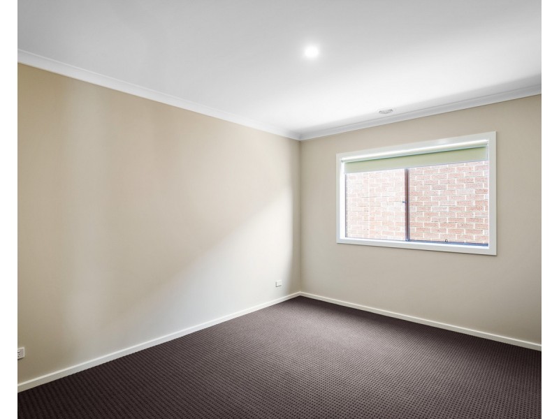 23 Fragrant Drive, Lara VIC 3212