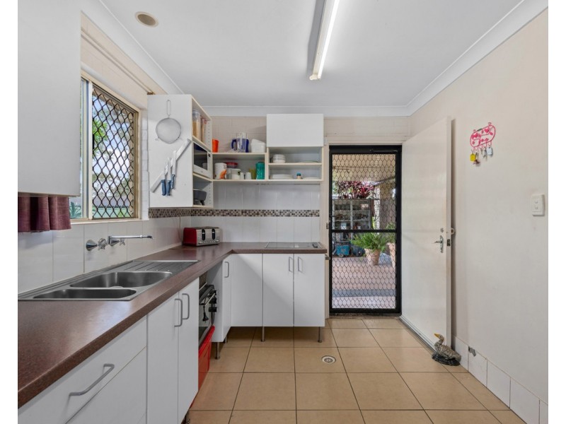 8 Tygum Road, Waterford West QLD 4133