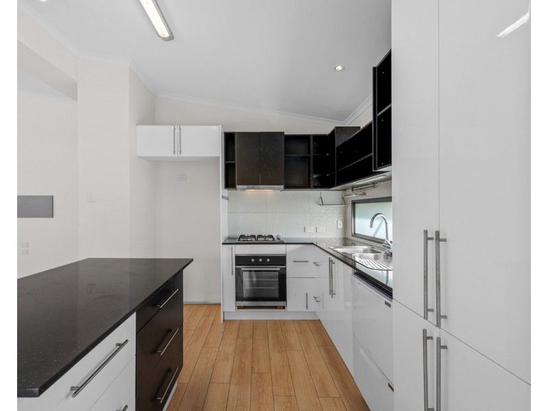 8 Tygum Road, Waterford West QLD 4133