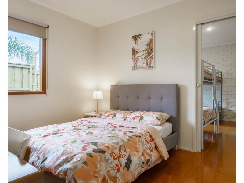 5 Hamilton Street, Safety Beach VIC 3936