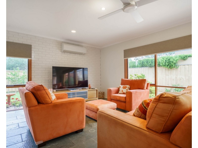 5 Hamilton Street, Safety Beach VIC 3936