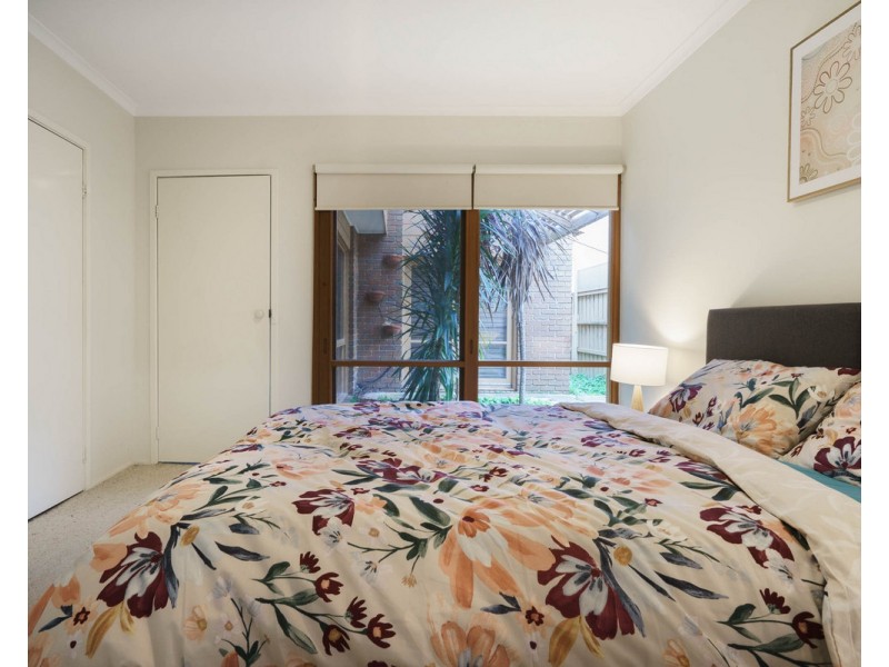 5 Hamilton Street, Safety Beach VIC 3936