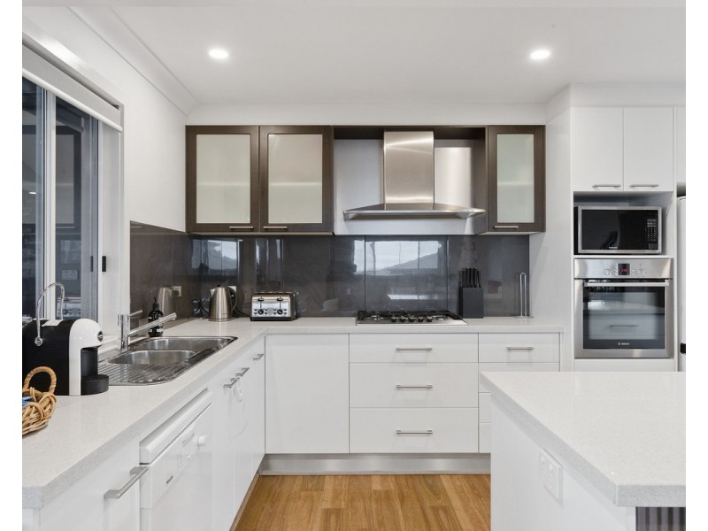 82 Penniwells Road, San Remo VIC 3925