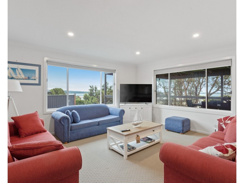 82 Penniwells Road, San Remo VIC 3925