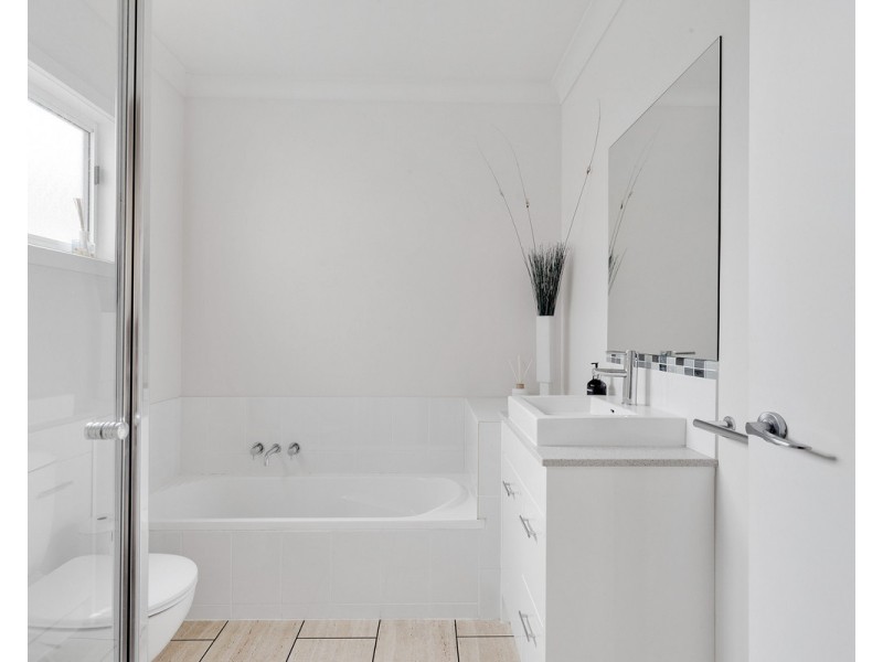 82 Penniwells Road, San Remo VIC 3925