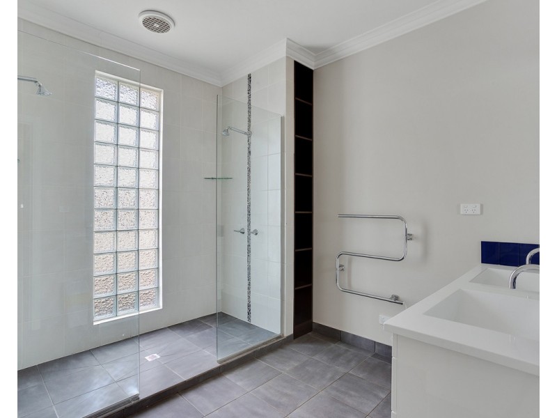 11 Sunset Drive, Sunset Strip VIC 3922