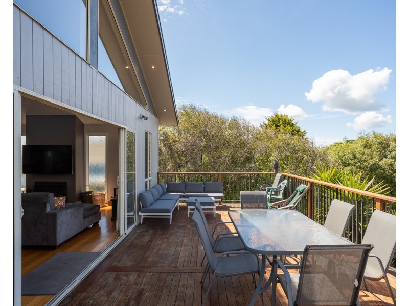 11 Sunset Drive, Sunset Strip VIC 3922