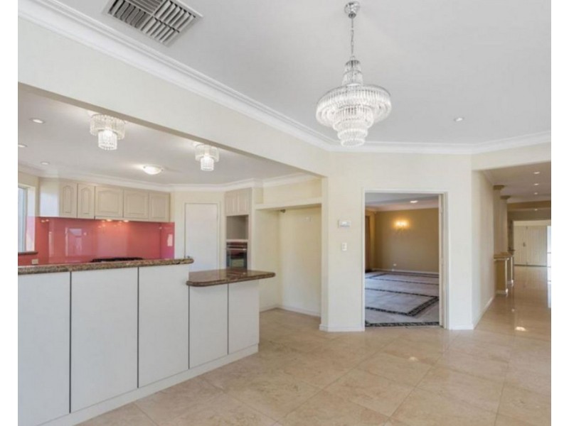 230 Castlewood Parkway, Southern River WA 6110