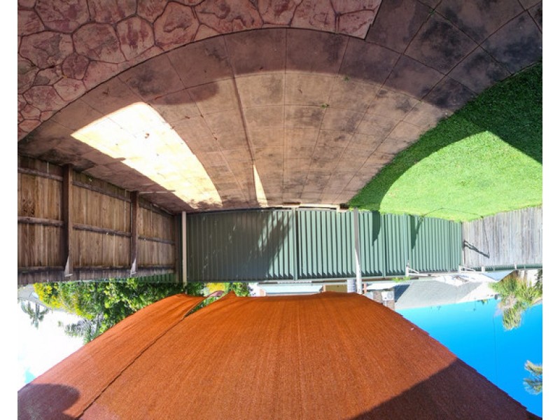 1a/272 Oxley Drive, Runaway Bay QLD 4216