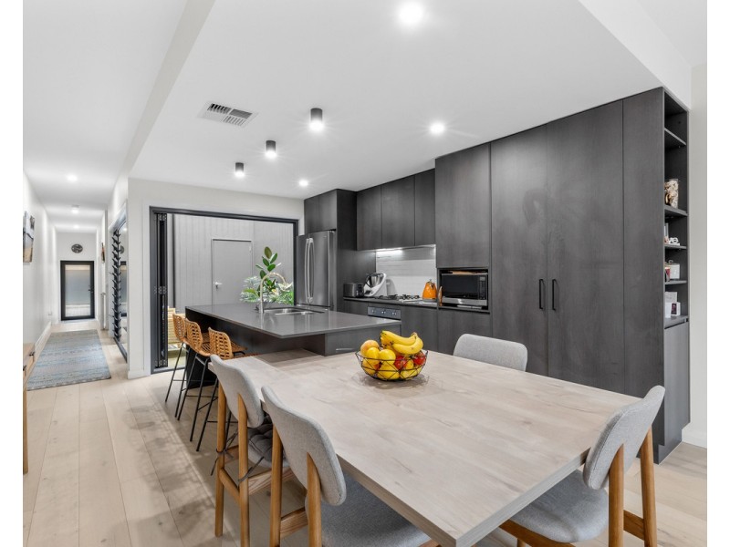 2/2a Fitzroy Street, Mayfield NSW 2304