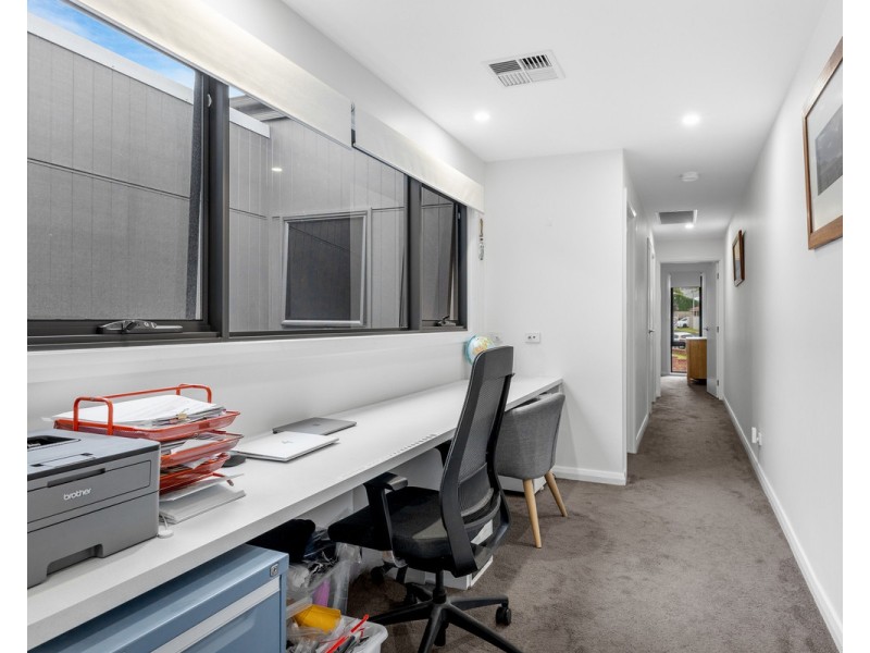 2/2a Fitzroy Street, Mayfield NSW 2304