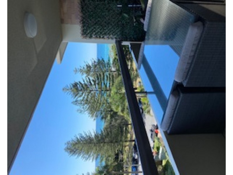 18/22-28 The Esplanade, Burleigh Heads QLD 4220