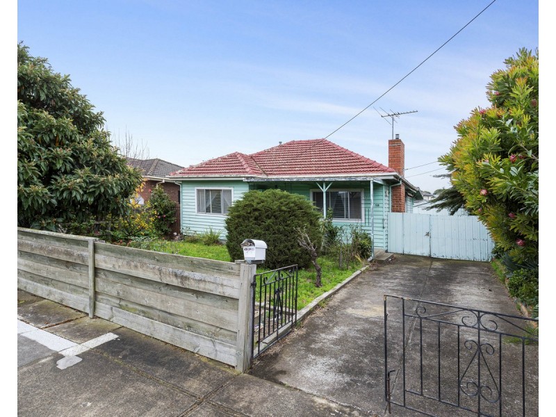 58 George Street, St Albans VIC 3021