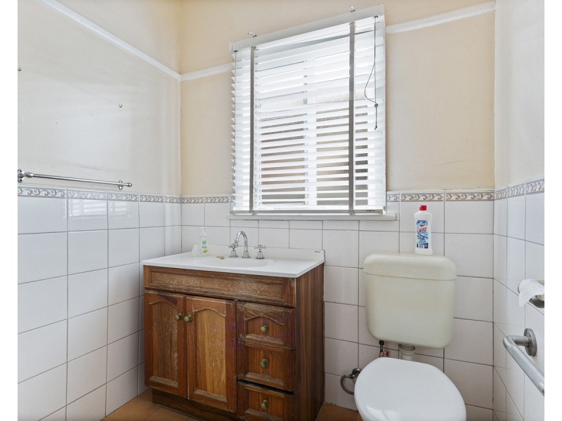 58 George Street, St Albans VIC 3021