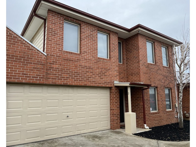 2/11 Parker Street, Werribee VIC 3030