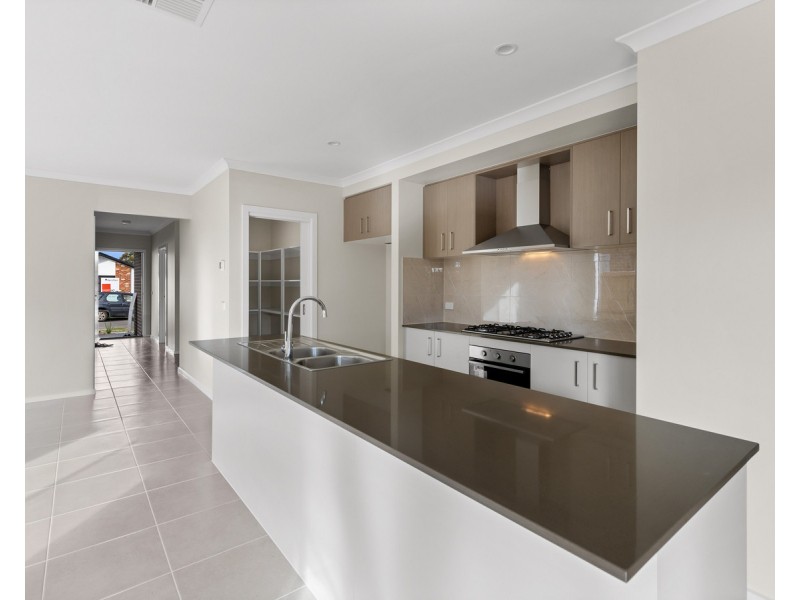 13 Bud Street, Lara VIC 3212