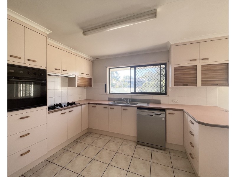 57 Winchester Street, Hamilton QLD 4007