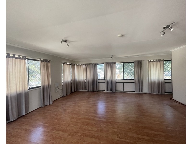 57 Winchester Street, Hamilton QLD 4007