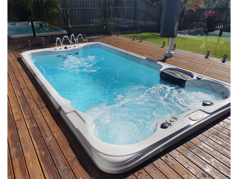 33 Crusader Way, Nerang QLD 4211