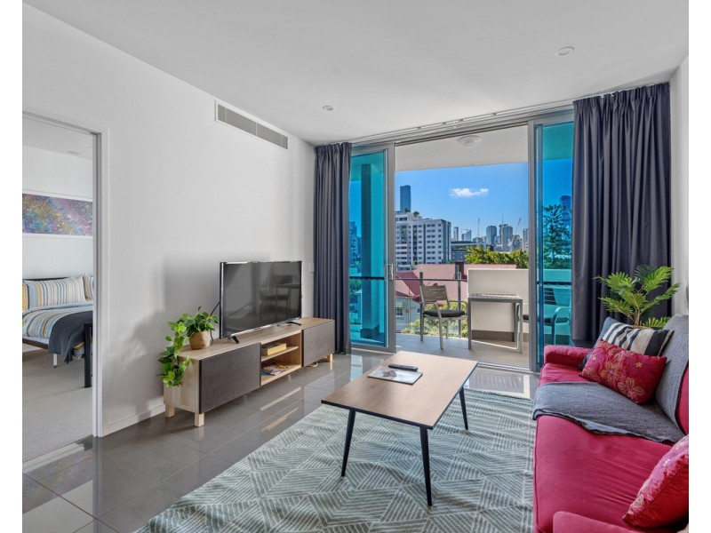 302/32 Russell Street, South Brisbane QLD 4101