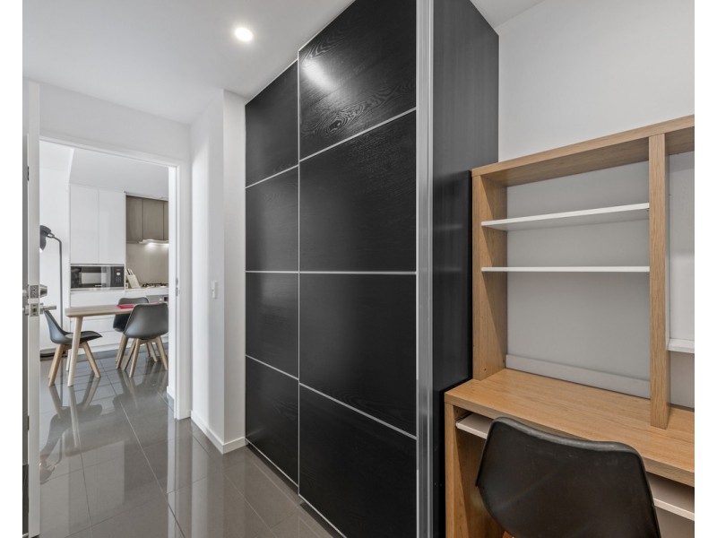 302/32 Russell Street, South Brisbane QLD 4101