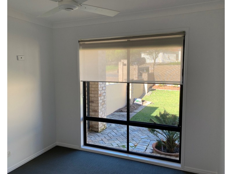 4 Zeller Crescent, Arundel QLD 4214